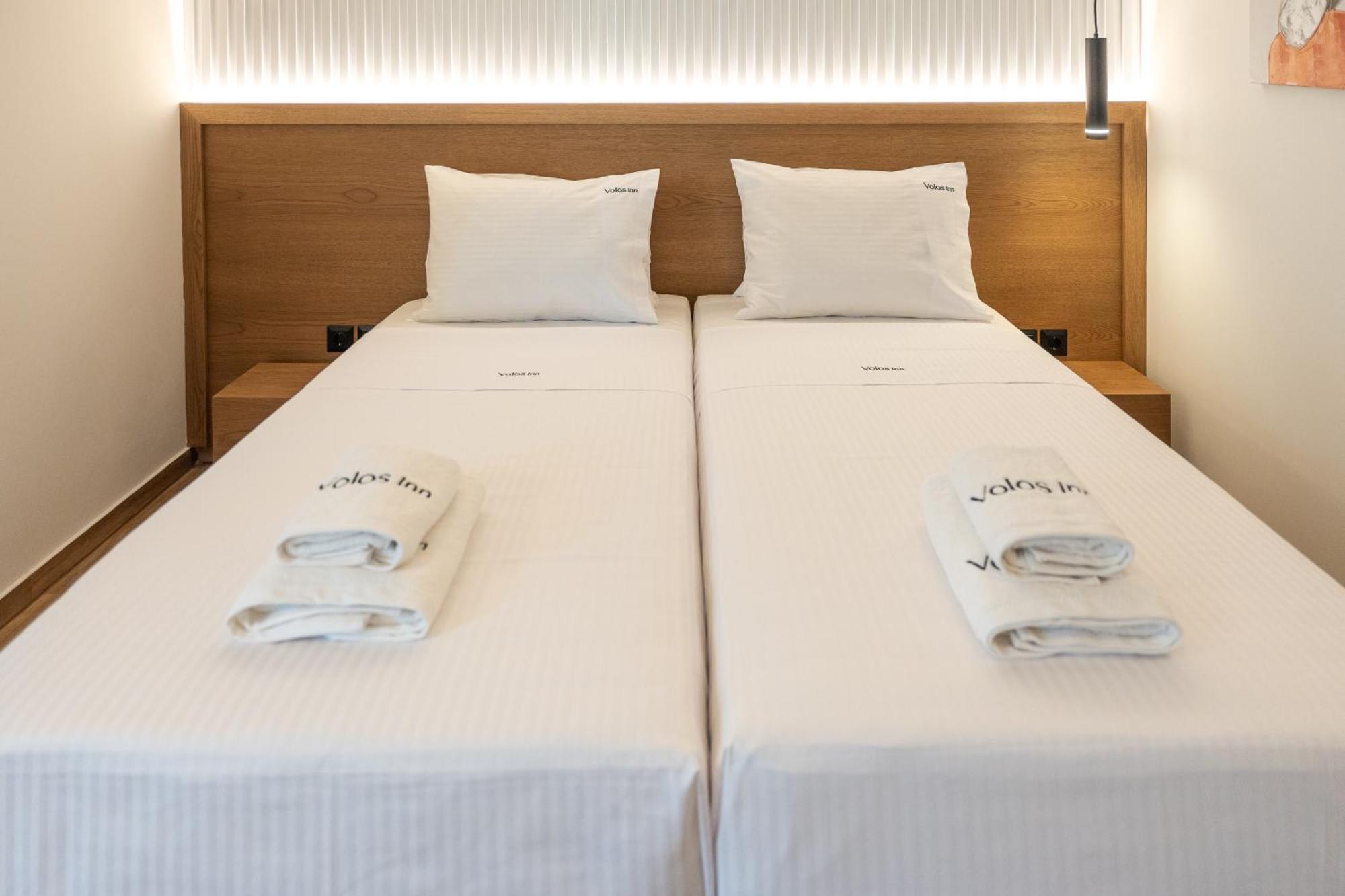 Volos Inn Hotel Extérieur photo